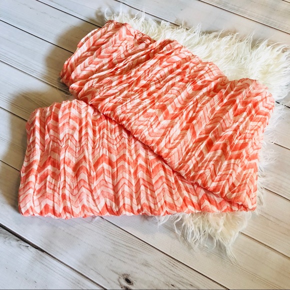 Chevron Infinity Scarf - Picture 2 of 3